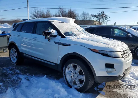 2015 Land Rover Range Rover Evoque Pure Premium из США, поврежденный, VIN SALVR2BGXFH964142